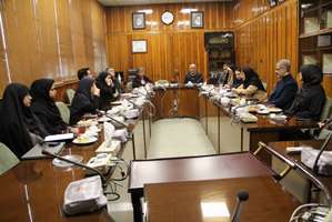 آینده‌محوری در جذب دانشجویان بین‌المللی؛ تأکید بر پیوند آموزش داروسازی با صنعت کشورهای هدف