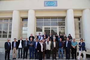 بازگشت به کلاس‌های خاطره؛ دیدار دوباره دانش‌آموختگان ورودی‌های ۶۳ و ۶۴ دانشکده داروسازی