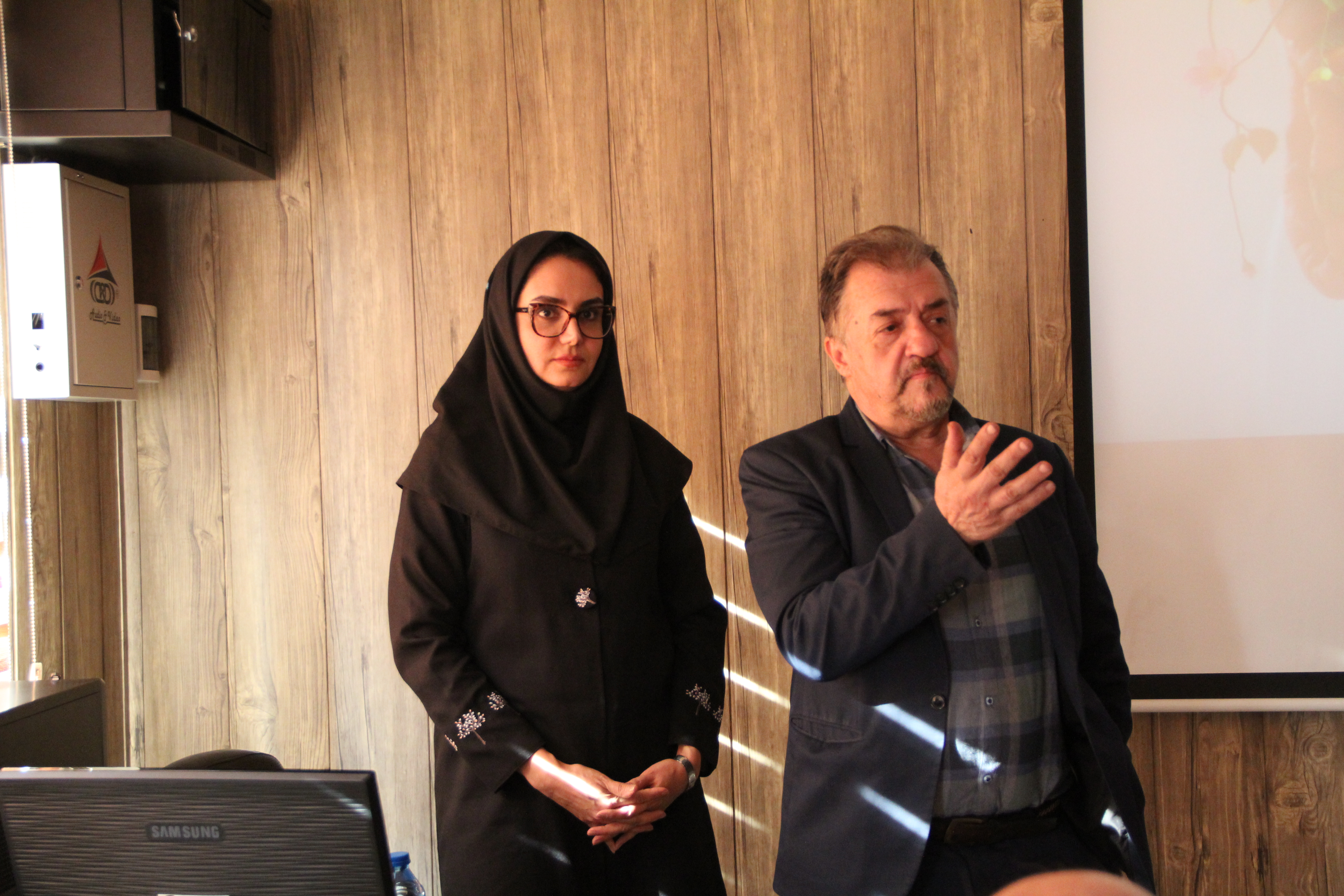  ژورنال کلاب زیست‌مواد دارویی به بررسی درمان‌های شخصی‌سازی‌شده سرطان پرداخت